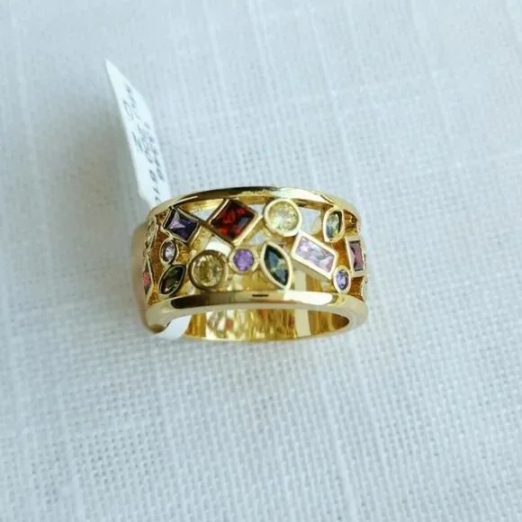 Cz mosaic band ring in 18k gold overlay size 7 - Picture 3 of 5